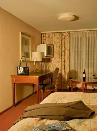 Hotel Krone 3*